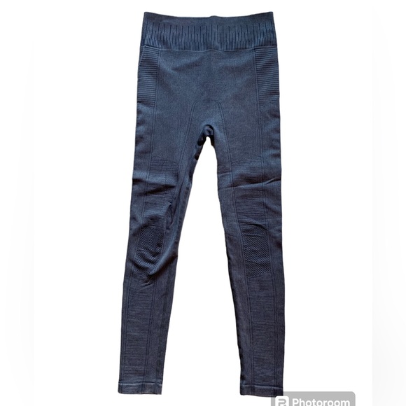 Aura Athletica leggings. Blueish gray. Size S/M. - Picture 1 of 7